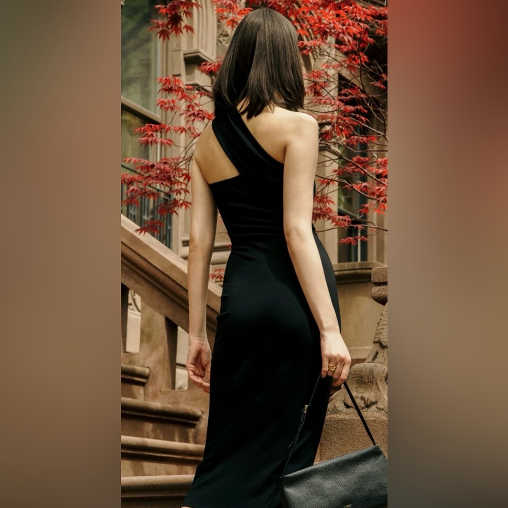 Marcella ‘Caterina’ Black One-Shoulder Dress - Picture 2 of 8